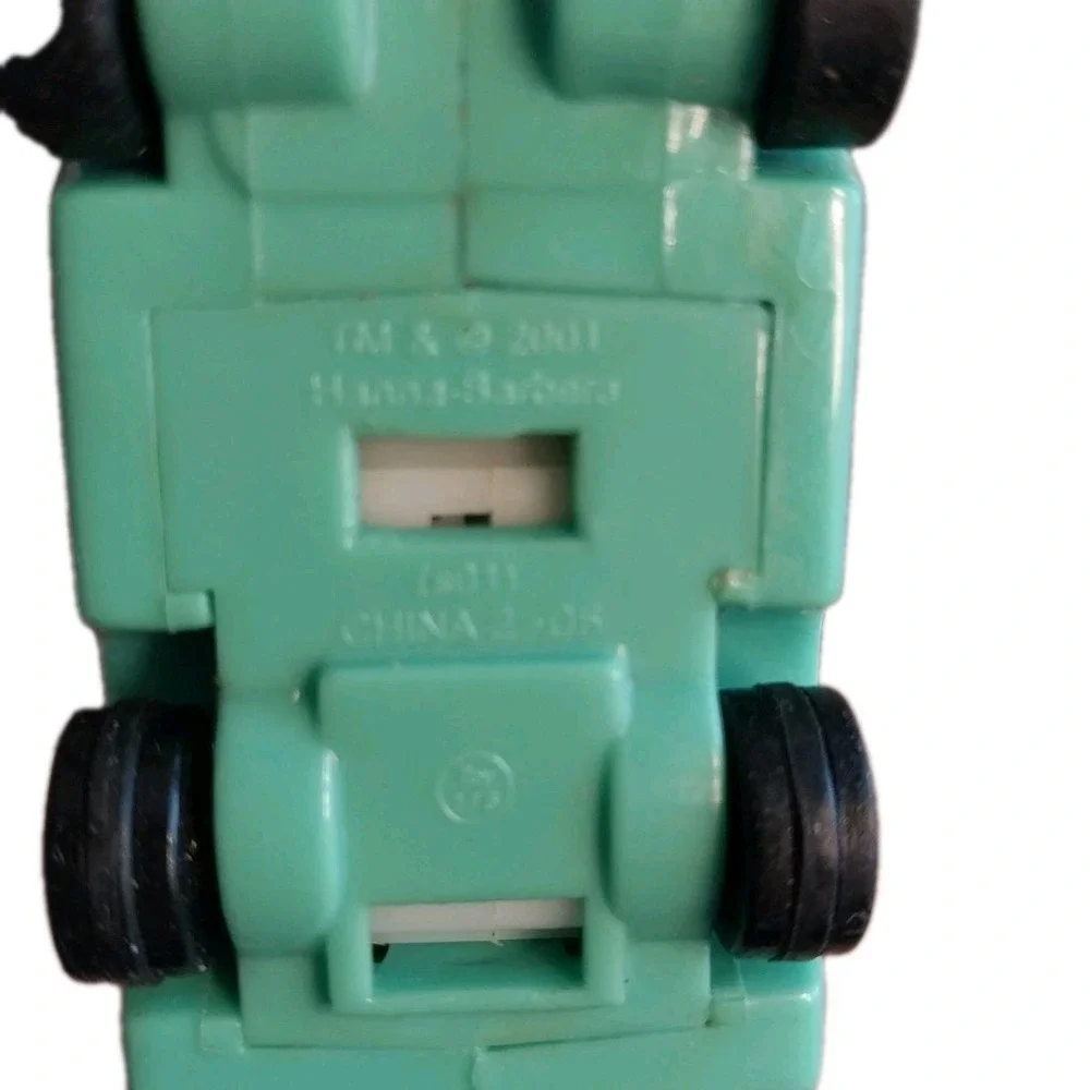 Vintage Scooby Doo Mystery Machine Van Hanna Barbera Toy Car 2001
